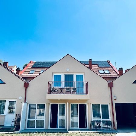 Rezidex Apartmanhaz Szeged Luaran gambar