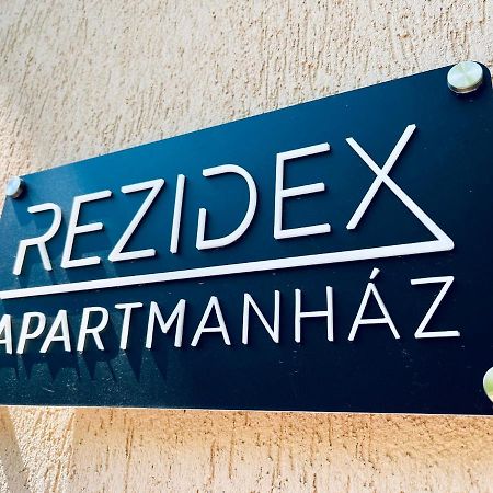 Rezidex Apartmanhaz Szeged Luaran gambar